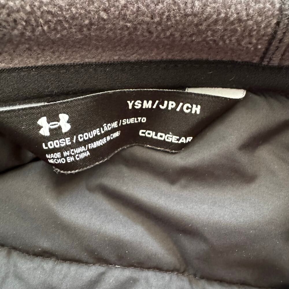 Under Armour Day Trekker Hybrid Jacket in Black/Gray - Picture 9 of 9